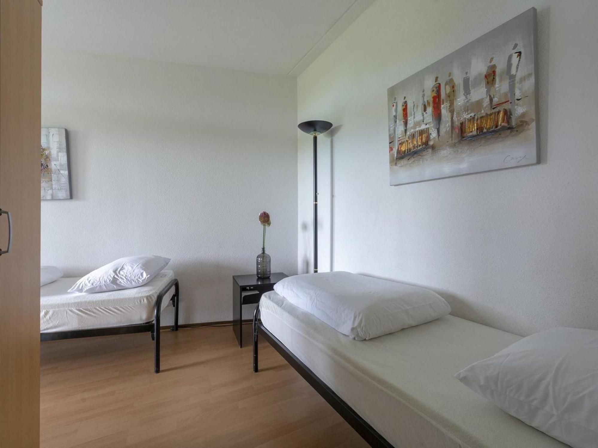 Remarkable Apartment With Beautiful Garden Julianadorp Bagian luar foto