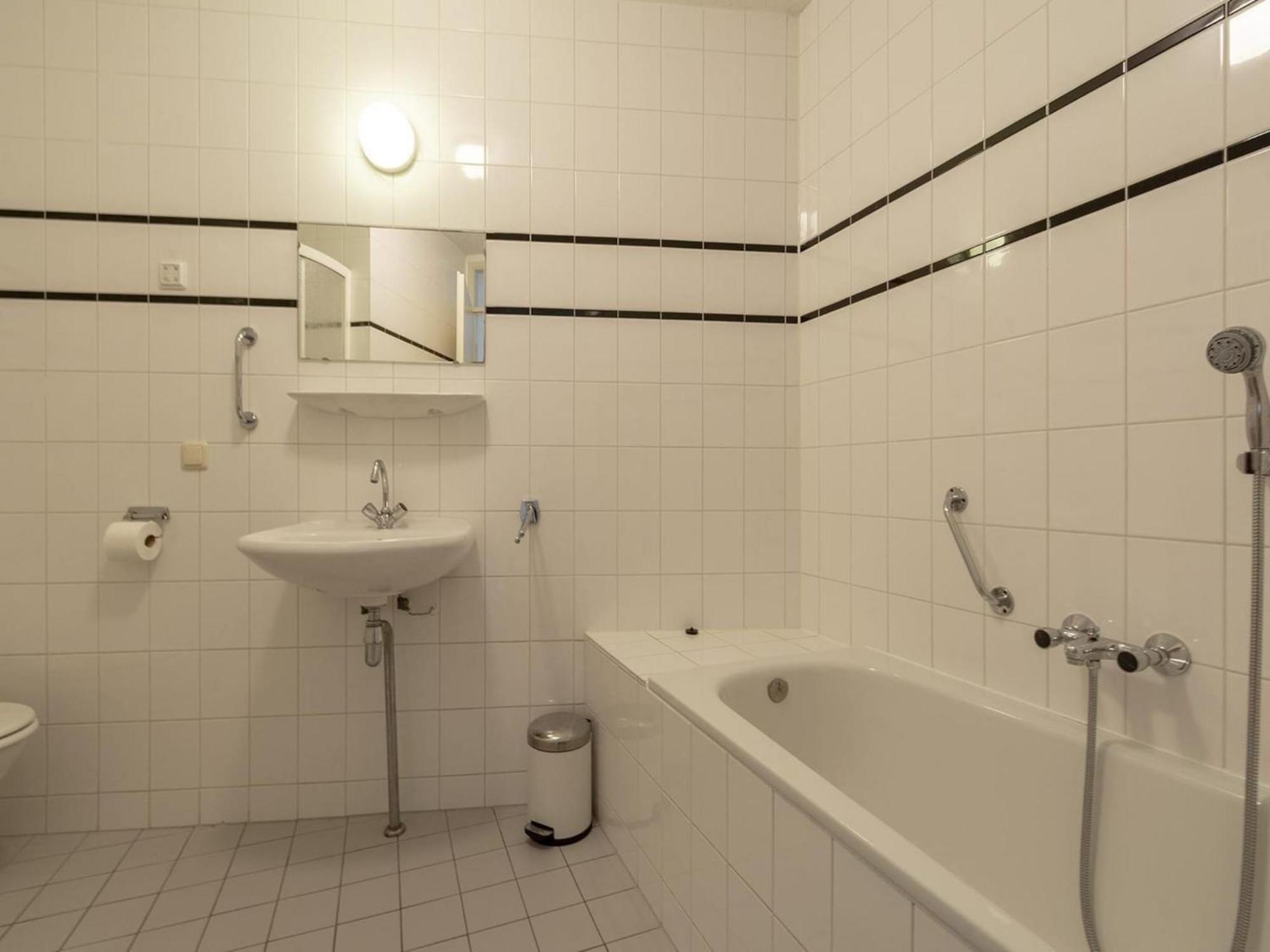 Remarkable Apartment With Beautiful Garden Julianadorp Bagian luar foto